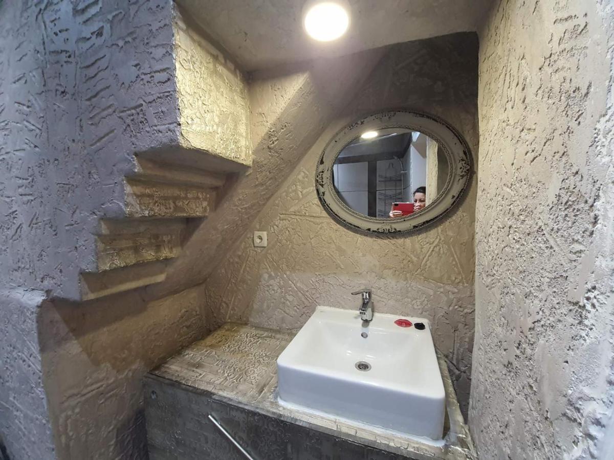 French Appartement *